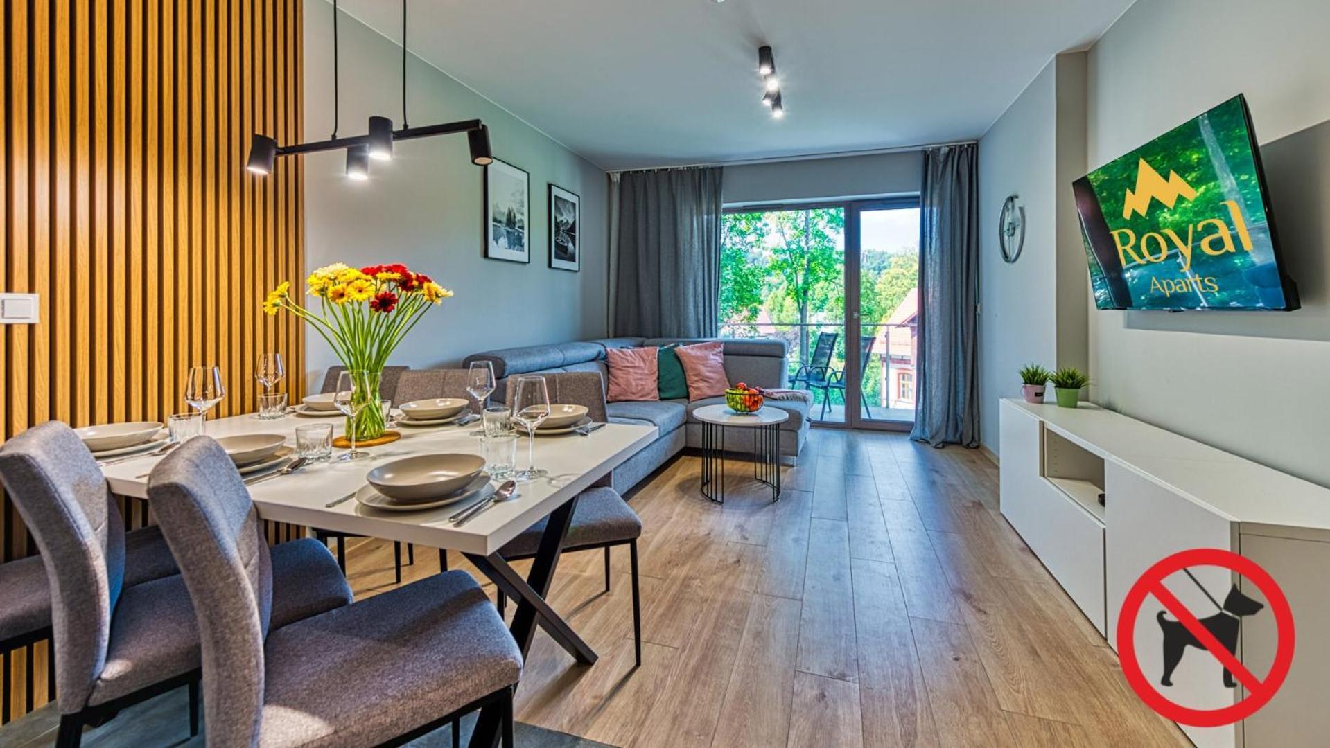 Apartamenty Z Basenem I Saunami Stone Hill Resort Vip Centrum By Royal Aparts شكلارسكا بوريبا المظهر الخارجي الصورة