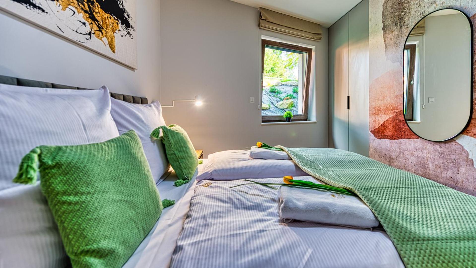 Apartamenty Z Basenem I Saunami Stone Hill Resort Vip Centrum By Royal Aparts شكلارسكا بوريبا المظهر الخارجي الصورة