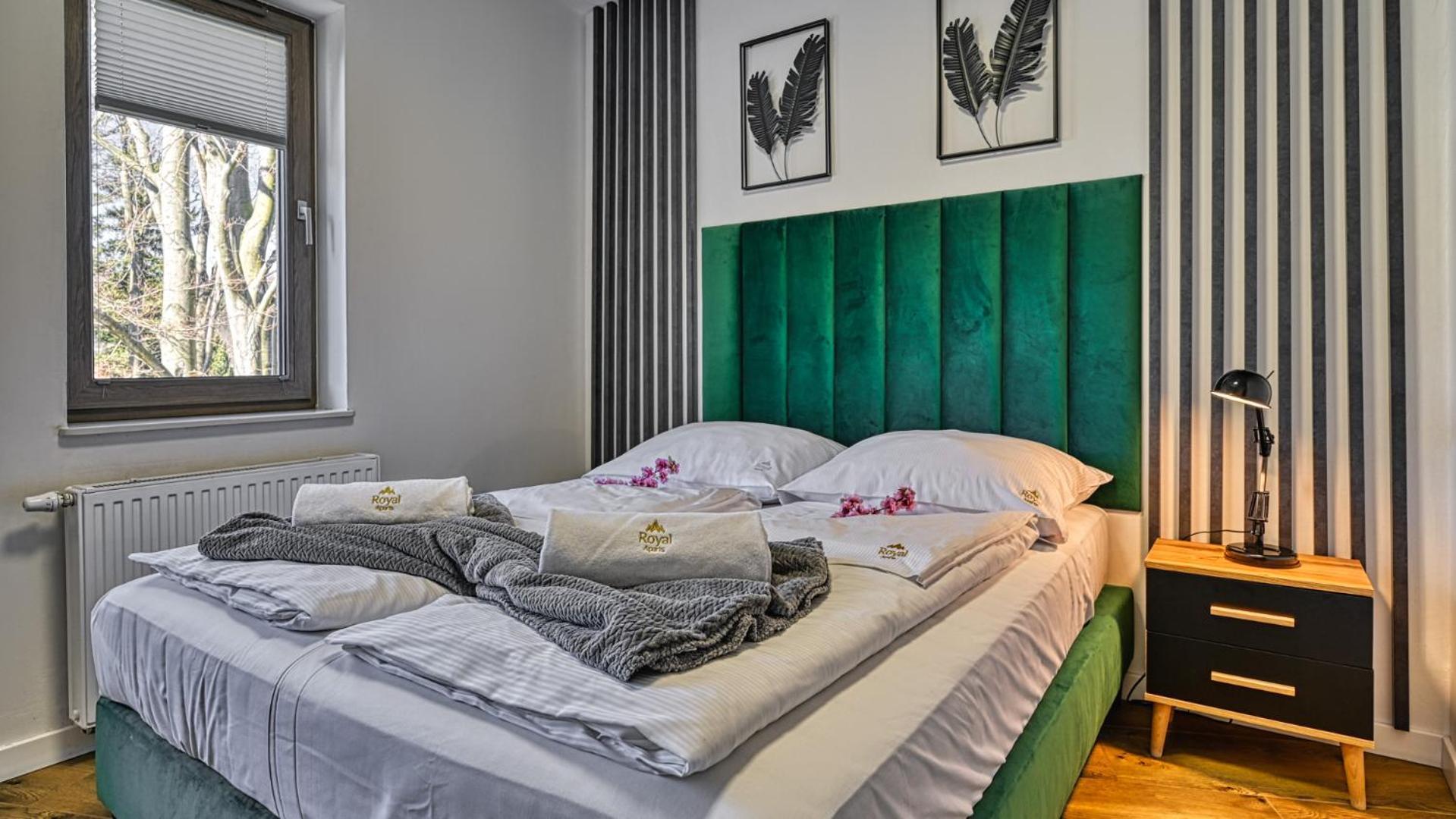 Apartamenty Z Basenem I Saunami Stone Hill Resort Vip Centrum By Royal Aparts شكلارسكا بوريبا المظهر الخارجي الصورة