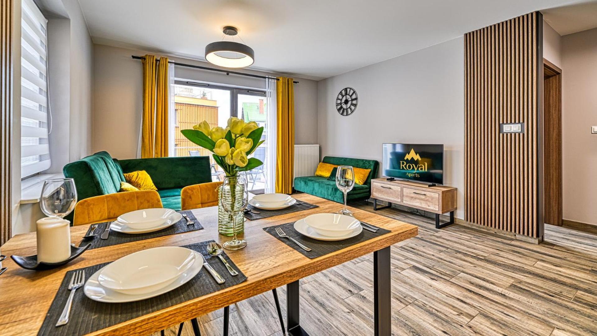 Apartamenty Z Basenem I Saunami Stone Hill Resort Vip Centrum By Royal Aparts شكلارسكا بوريبا المظهر الخارجي الصورة