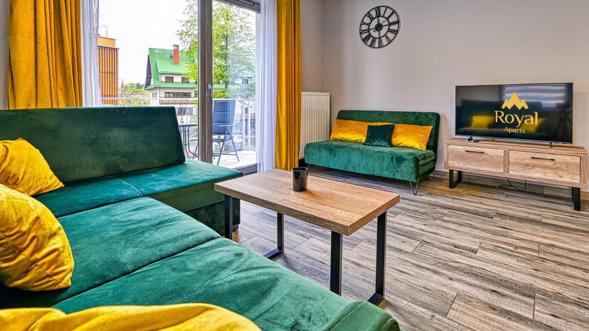 Apartamenty Z Basenem I Saunami Stone Hill Resort Vip Centrum By Royal Aparts شكلارسكا بوريبا المظهر الخارجي الصورة